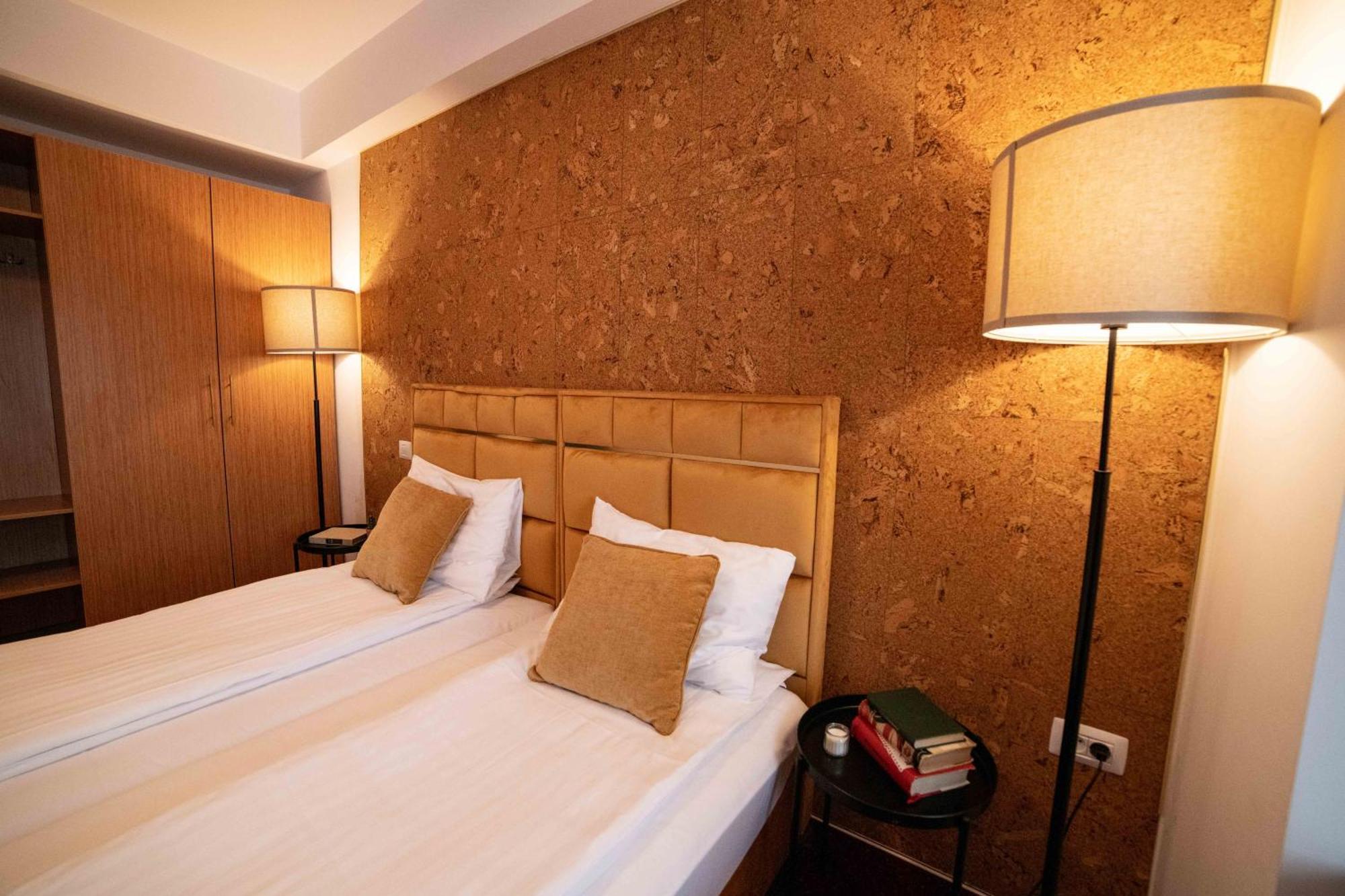 Aparthotel Bucharest Airport Accomodation Otopeni Exteriér fotografie