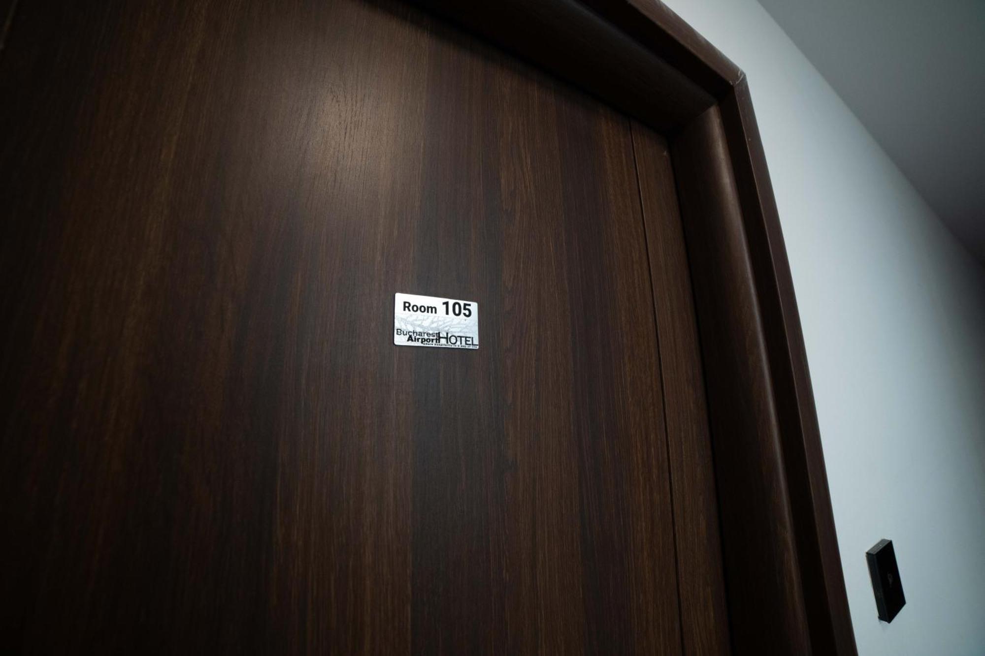 Aparthotel Bucharest Airport Accomodation Otopeni Exteriér fotografie